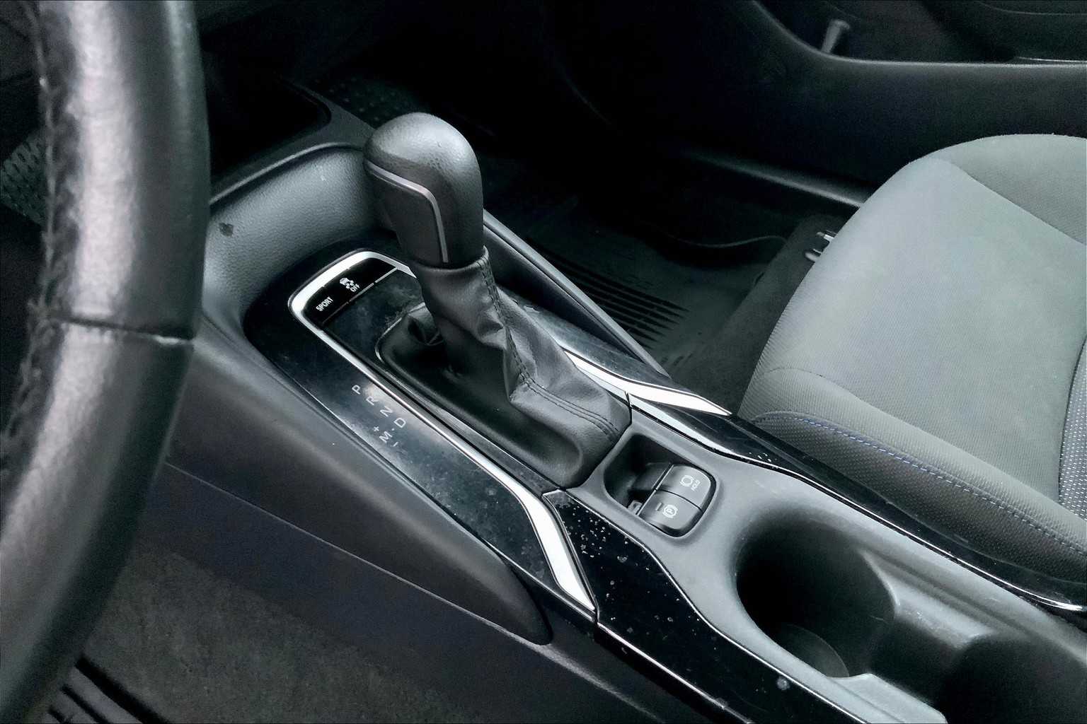 2022 Toyota Corolla SE photo 15