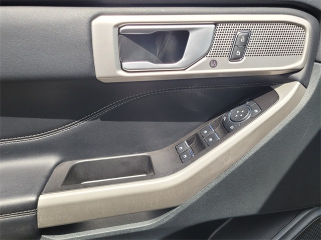 2024 Ford Explorer Limited photo 25