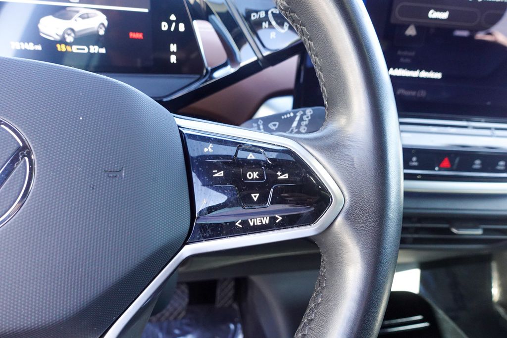 2022 Volkswagen ID.4 Pro S photo 16