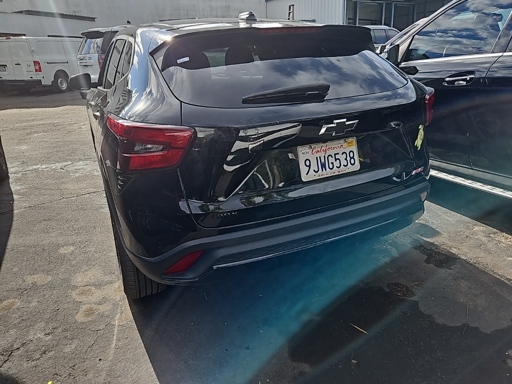 2024 Chevrolet Trax photo 4