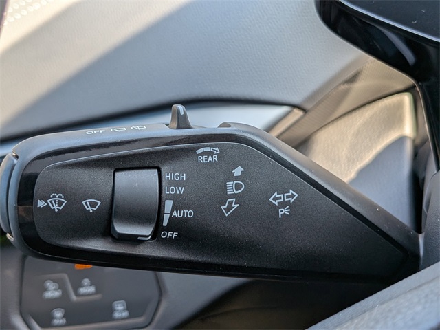 2025 Volkswagen ID.4 Pro S photo 29
