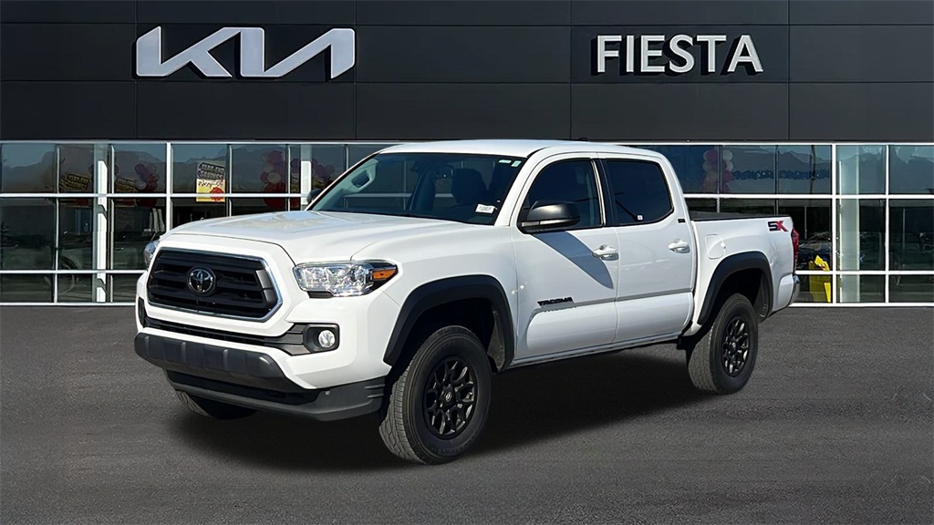 2023 Toyota Tacoma SR5 photo 2