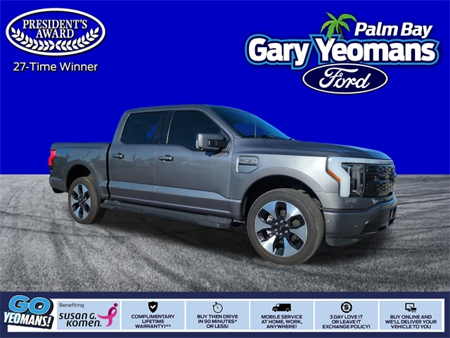 2023 Ford F-150 Lightning Platinum's photo