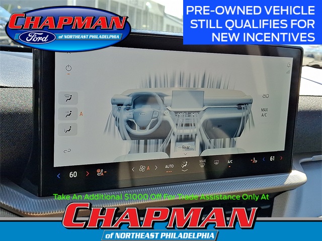 2025 Ford Explorer photo 11