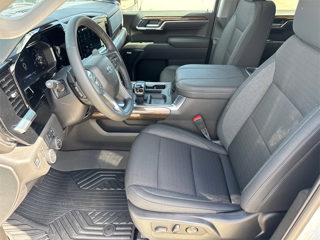 2026 Chevrolet Silverado 1500 LT Trail Boss photo 14