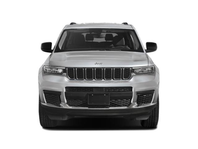 2025 Jeep Grand Cherokee Laredo Altitude photo 3