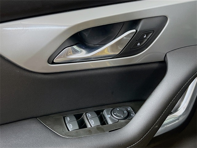 2019 Chevrolet Blazer Base 2LT photo 9