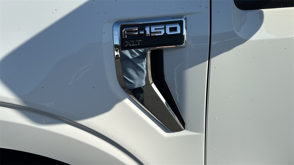 2024 Ford F-150 XLT photo 7