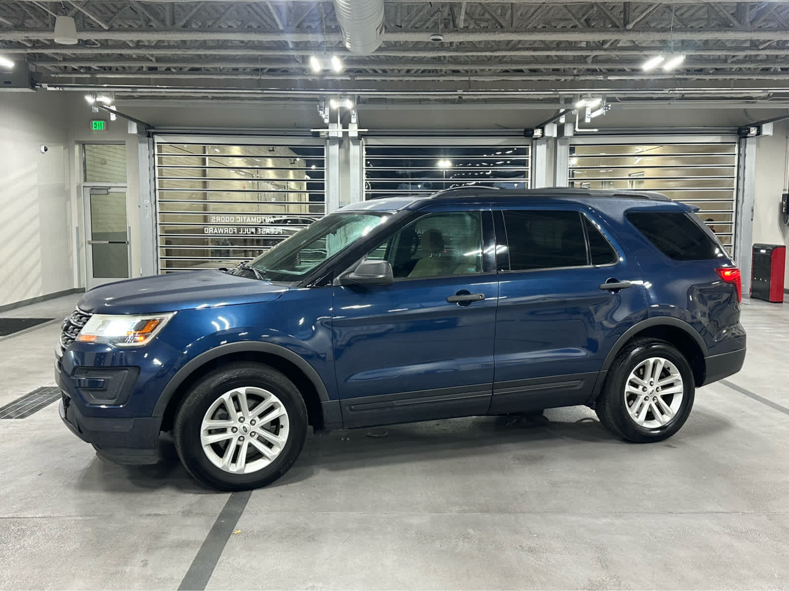 2017 Ford Explorer Base