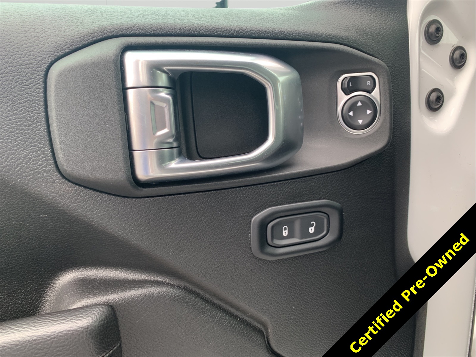 2023 Jeep Gladiator Sport photo 12