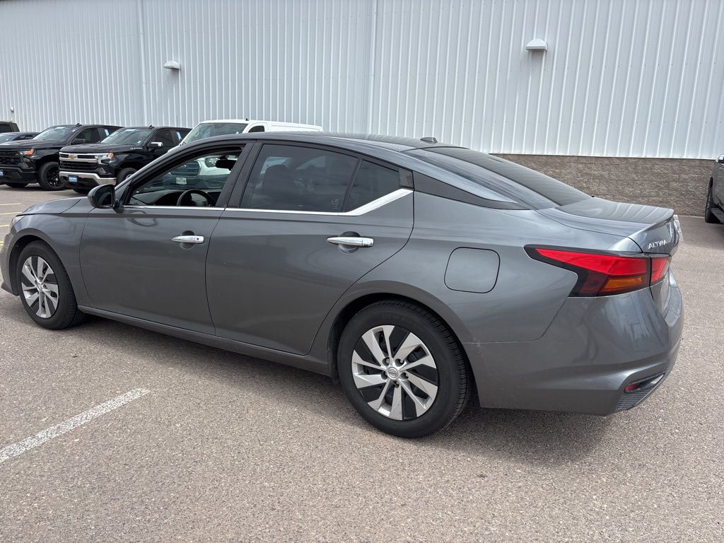2020 Nissan Altima 2.5 S photo 14