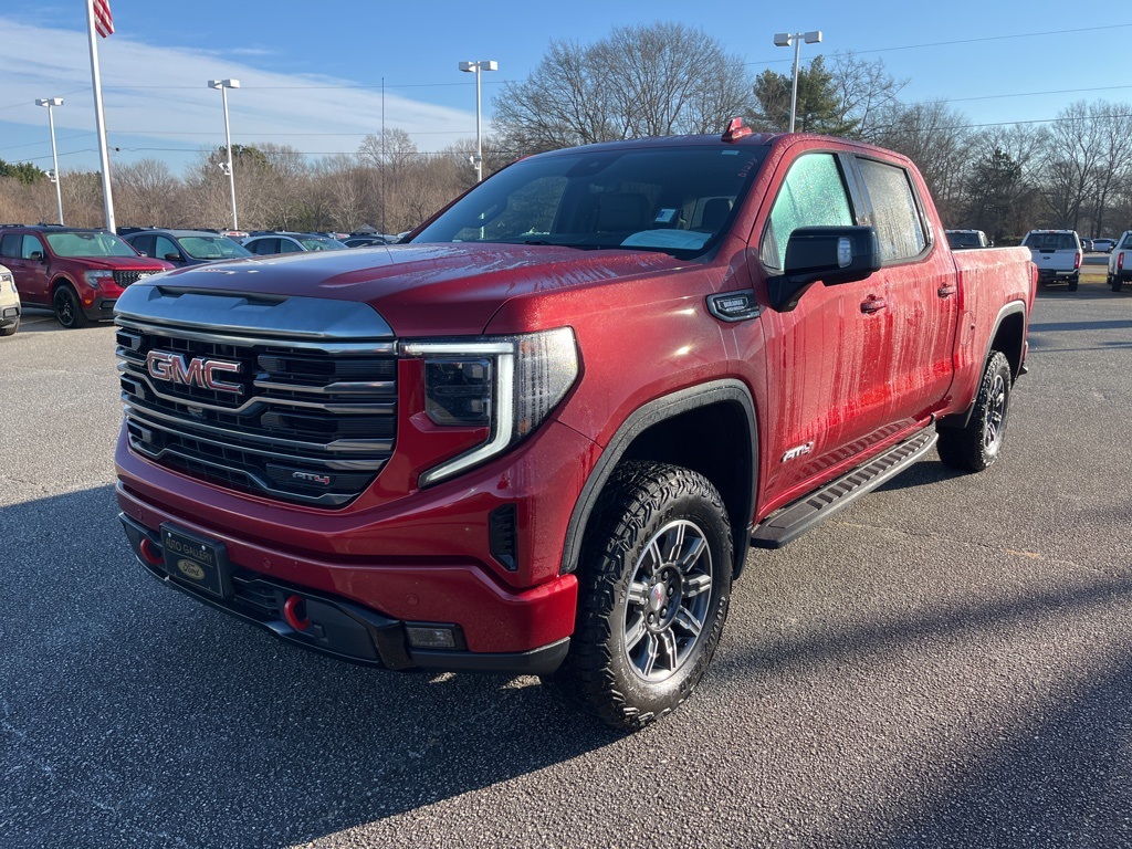 2024 GMC Sierra 1500 AT4's photo