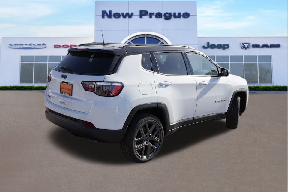2026 Jeep Compass Limited Altitude photo 3