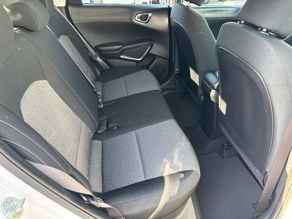 2020 Kia Soul S photo 17