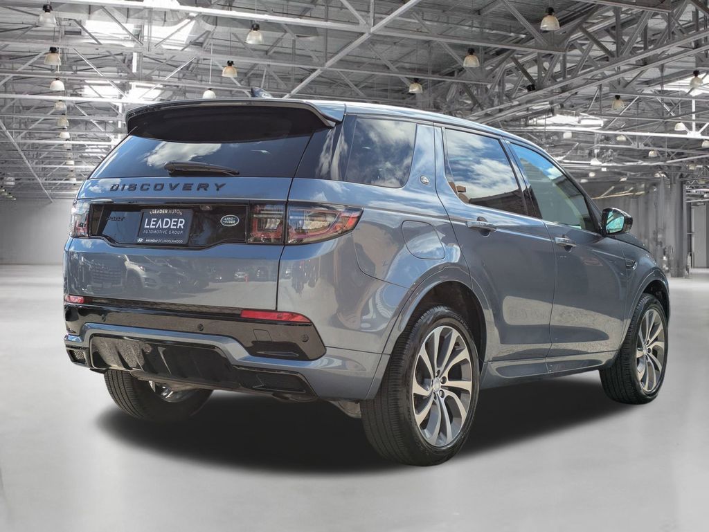 2023 Land Rover Discovery Sport SE R-Dynamic photo 4