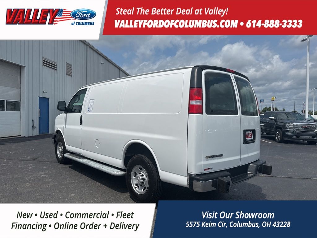 2023 Chevrolet Express 2500 Work Van photo 4