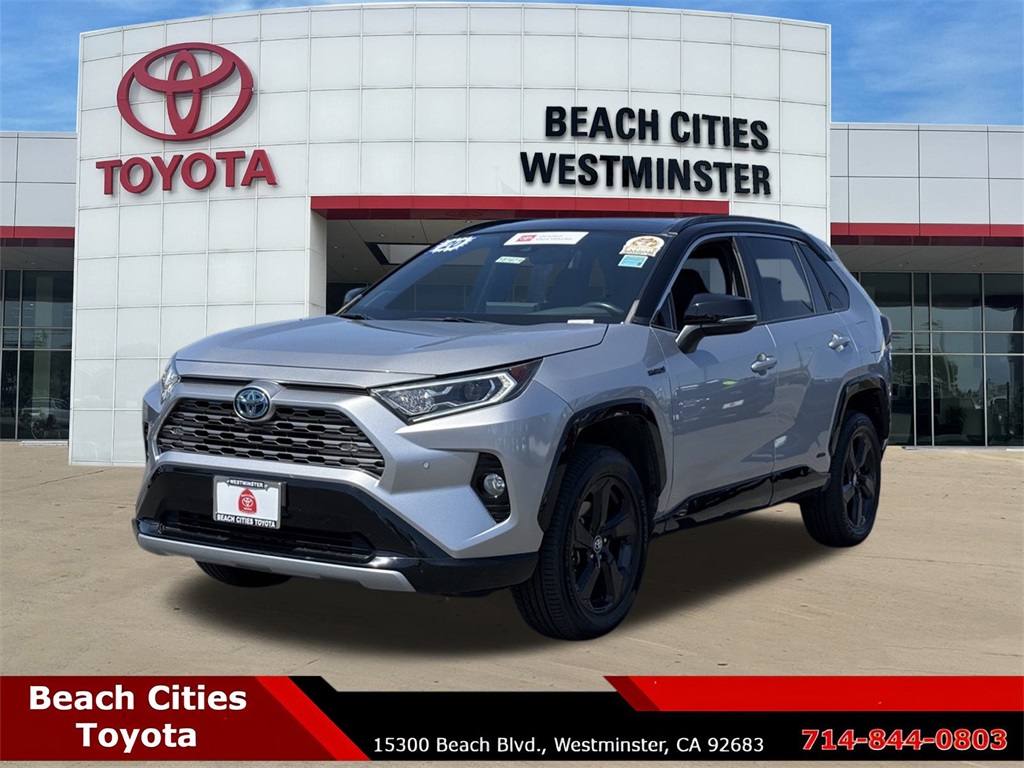 2020 Toyota RAV4 Hybrid XSE photo 4