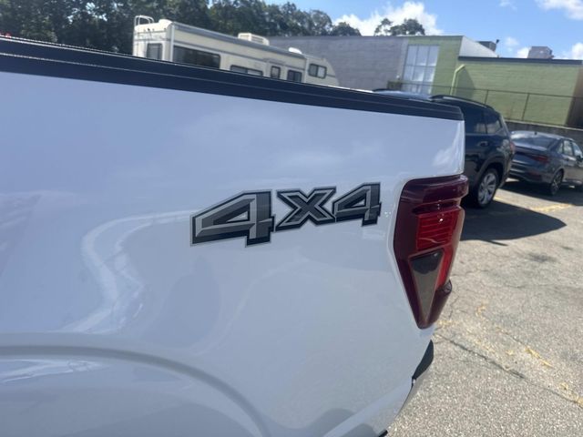 2024 Ford F-150 XLT photo 13