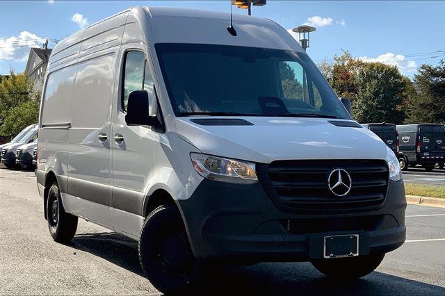 2025 Mercedes-Benz Sprinter Cargo Van Base's photo
