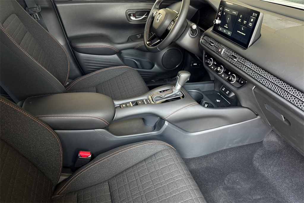 2026 Honda HR-V Sport photo 17