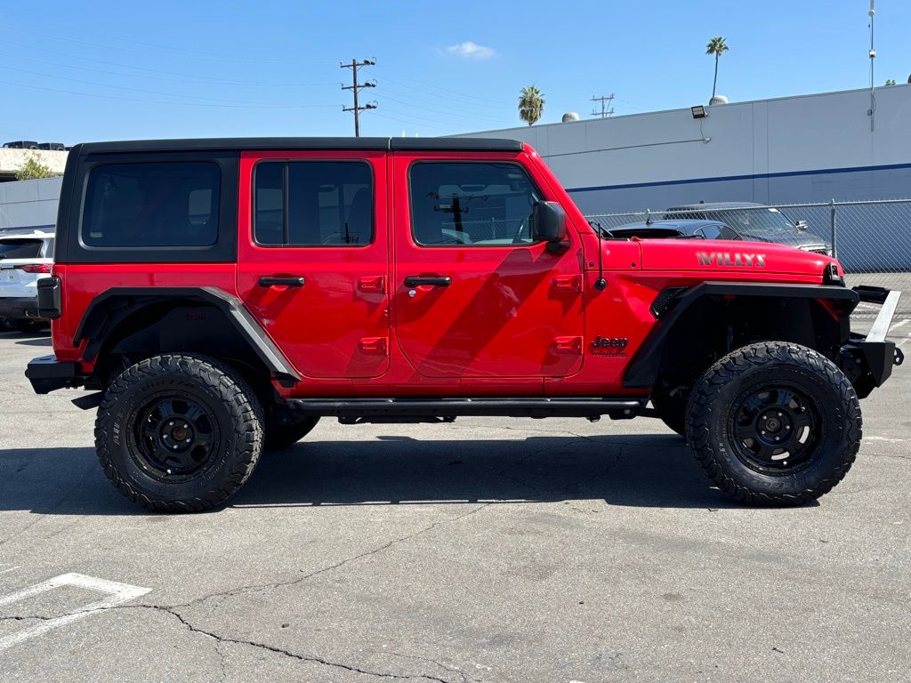2022 Jeep Wrangler Unlimited Willys photo 2