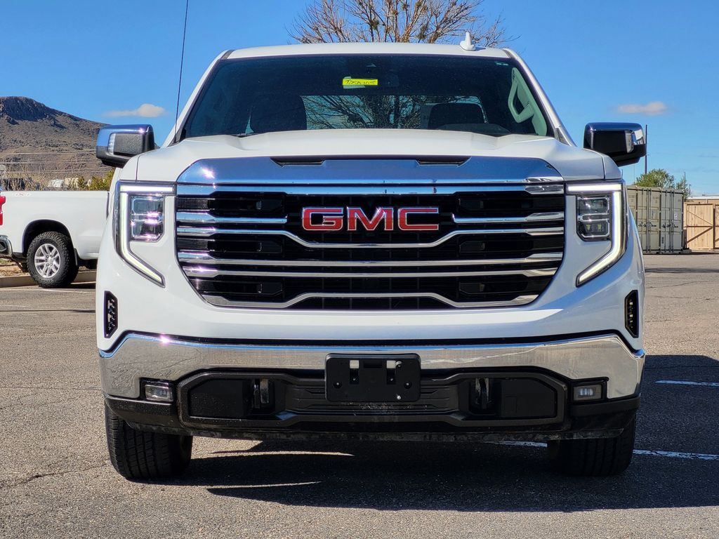 2024 Gmc Sierra 1500 SLT photo 2