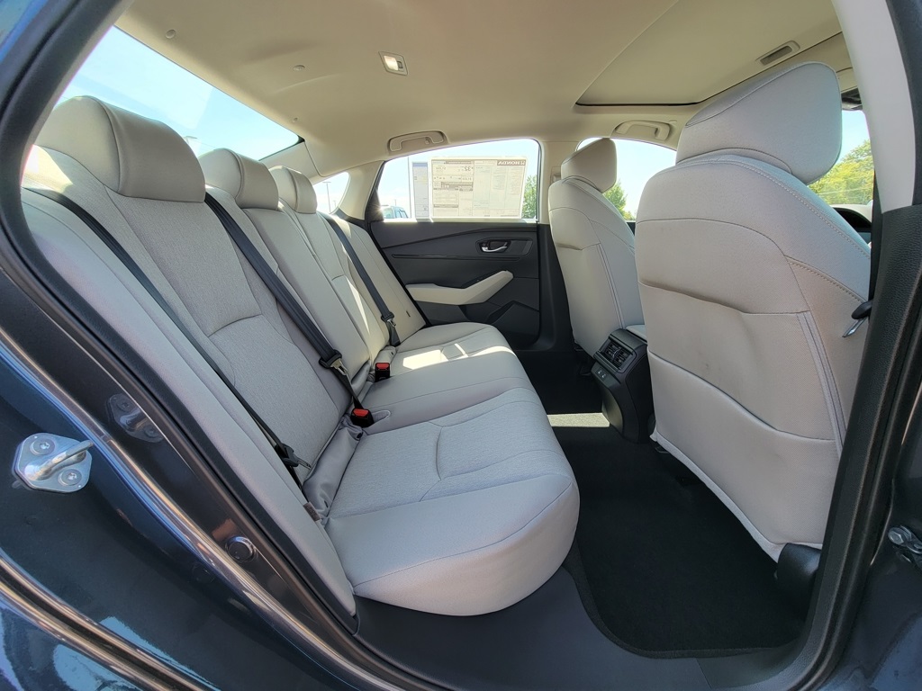 2025 Honda Accord SE photo 13