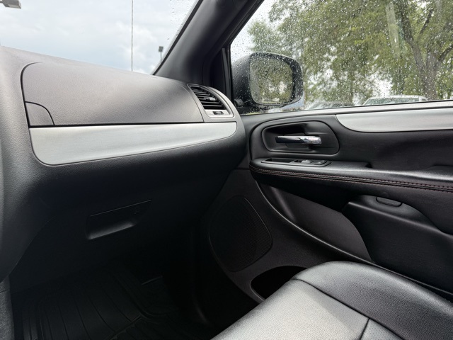 2019 Dodge Grand Caravan GT photo 25