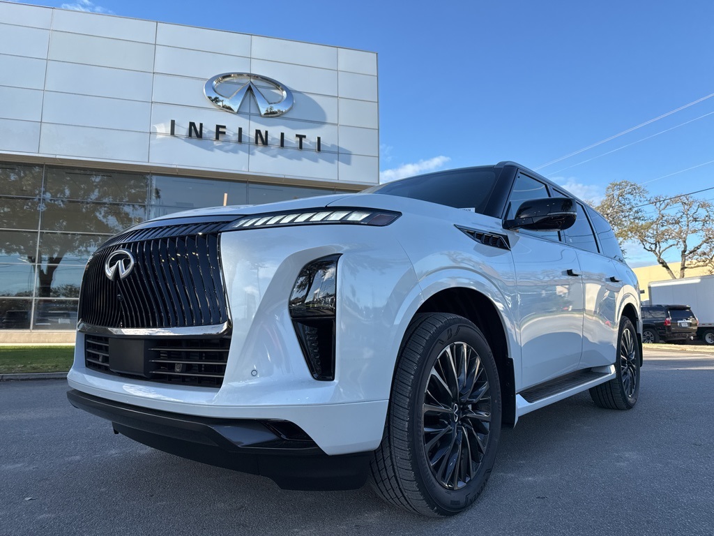 2026 INFINITI QX80 Autograph's photo