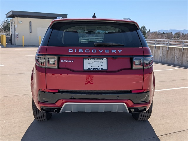 2025 Land Rover Discovery Sport S photo 3