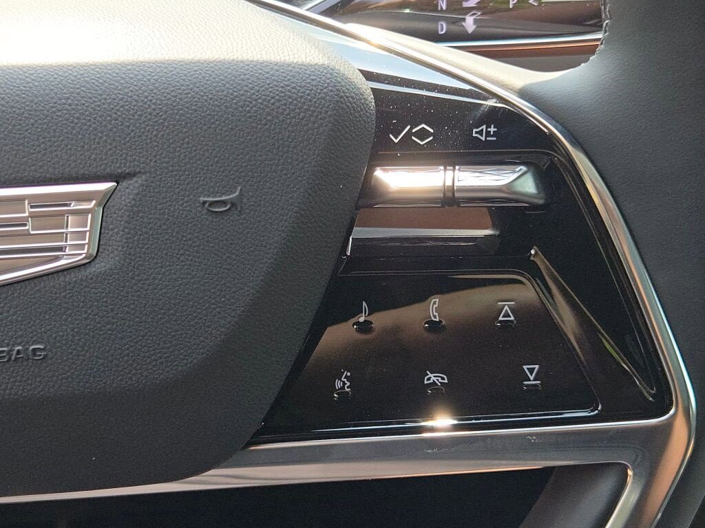 2026 Cadillac Escalade IQ Luxury photo 30