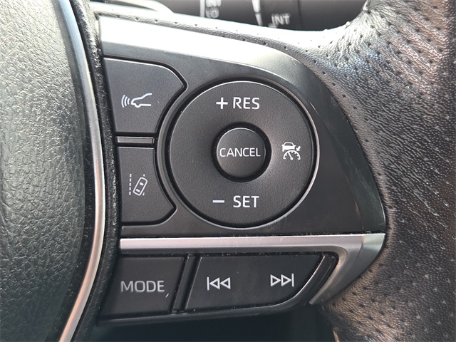 2019 Toyota Avalon Touring photo 22