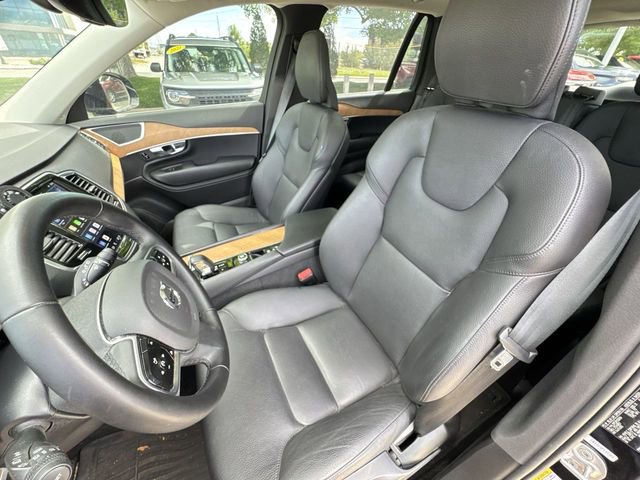 2024 Volvo XC90 Plus photo 18