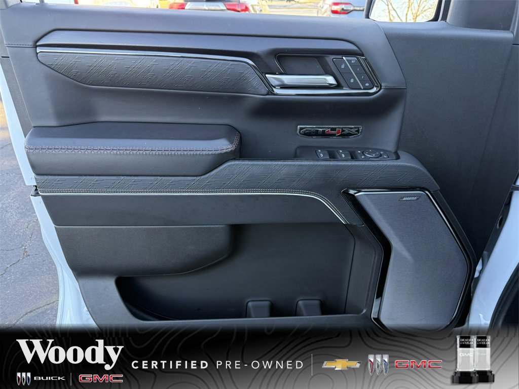 2024 GMC SIERRA - Image 13