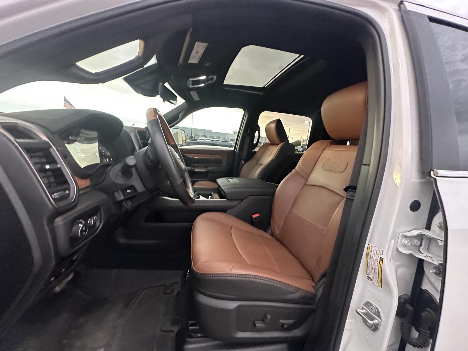 2021 Ram 3500 Longhorn photo 8