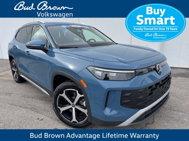 2026 Volkswagen Tiguan SE's photo