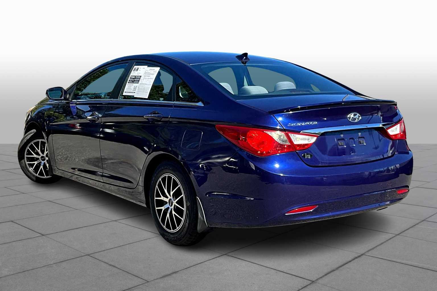 2013 Hyundai Sonata GLS photo 10
