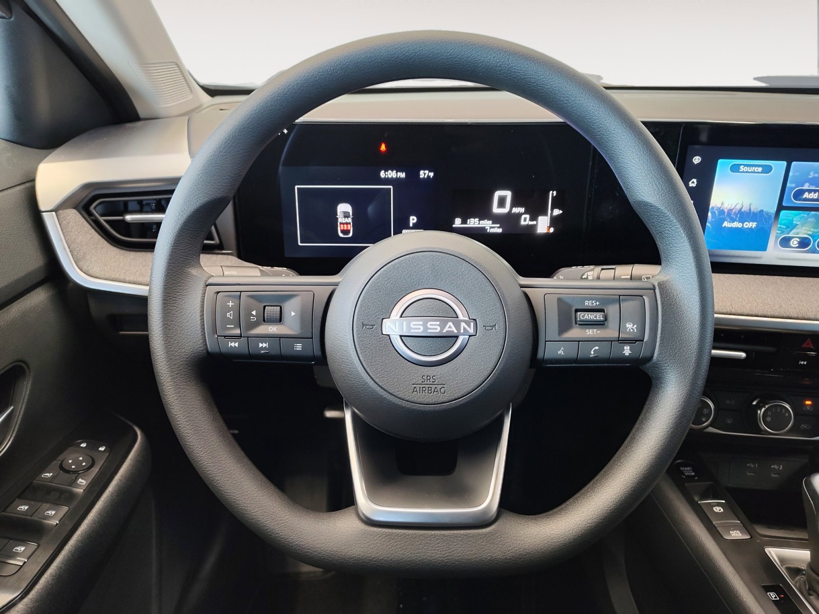 2026 Nissan Kicks SV photo 12