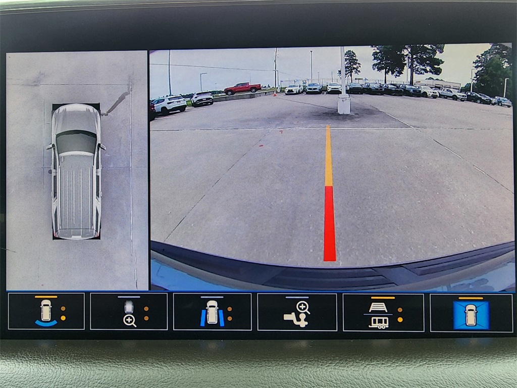 2021 Chevrolet Suburban Z71 photo 22