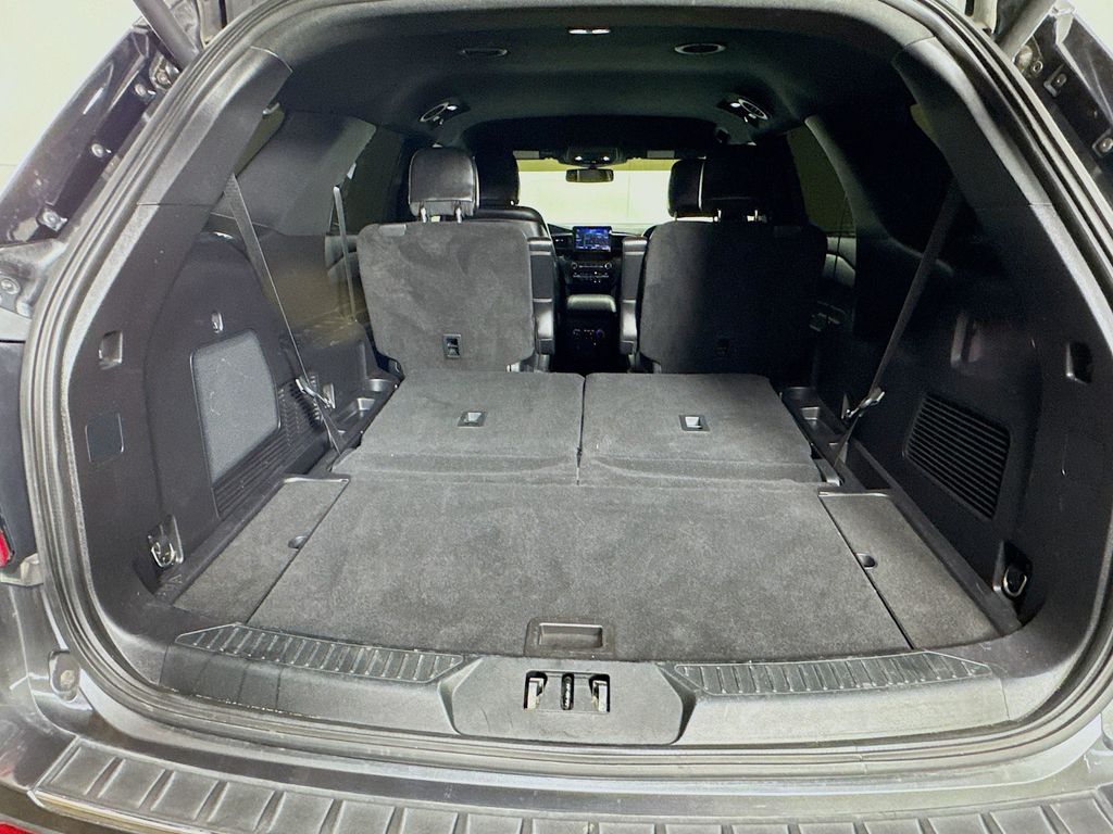 2020 Ford Explorer Limited photo 27