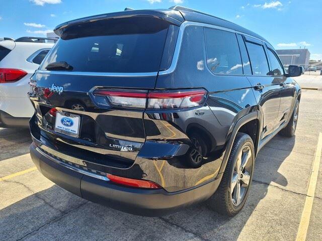 2021 Jeep Grand Cherokee Limited photo 3