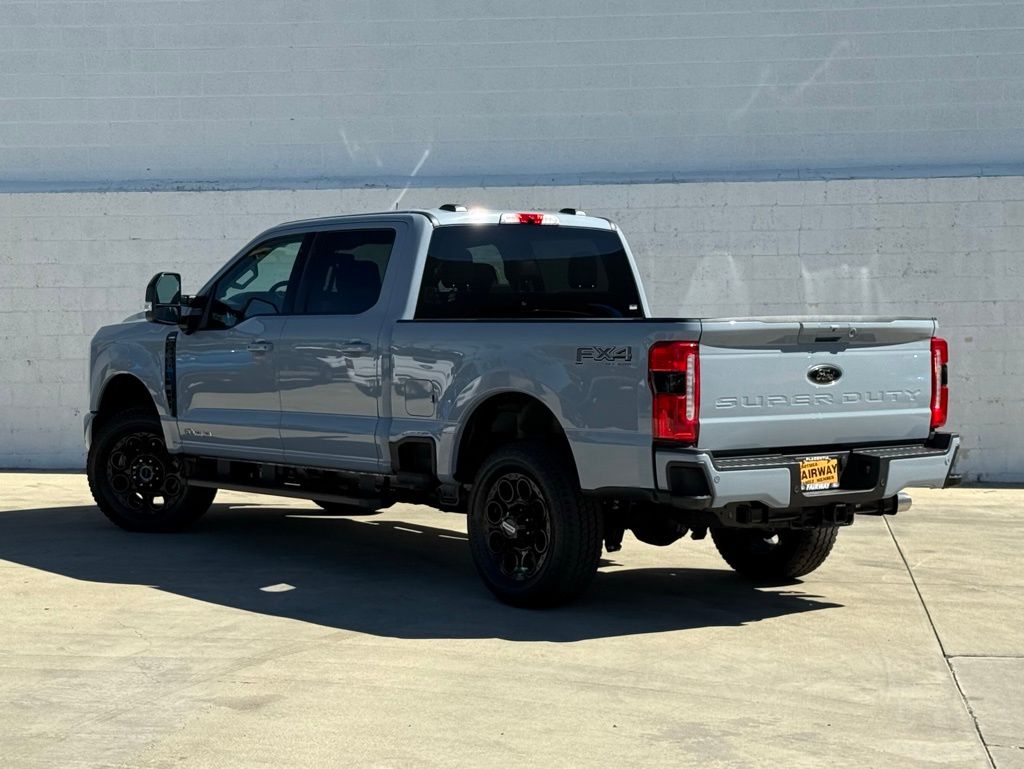 2026 Ford F-250 Lariat photo 4