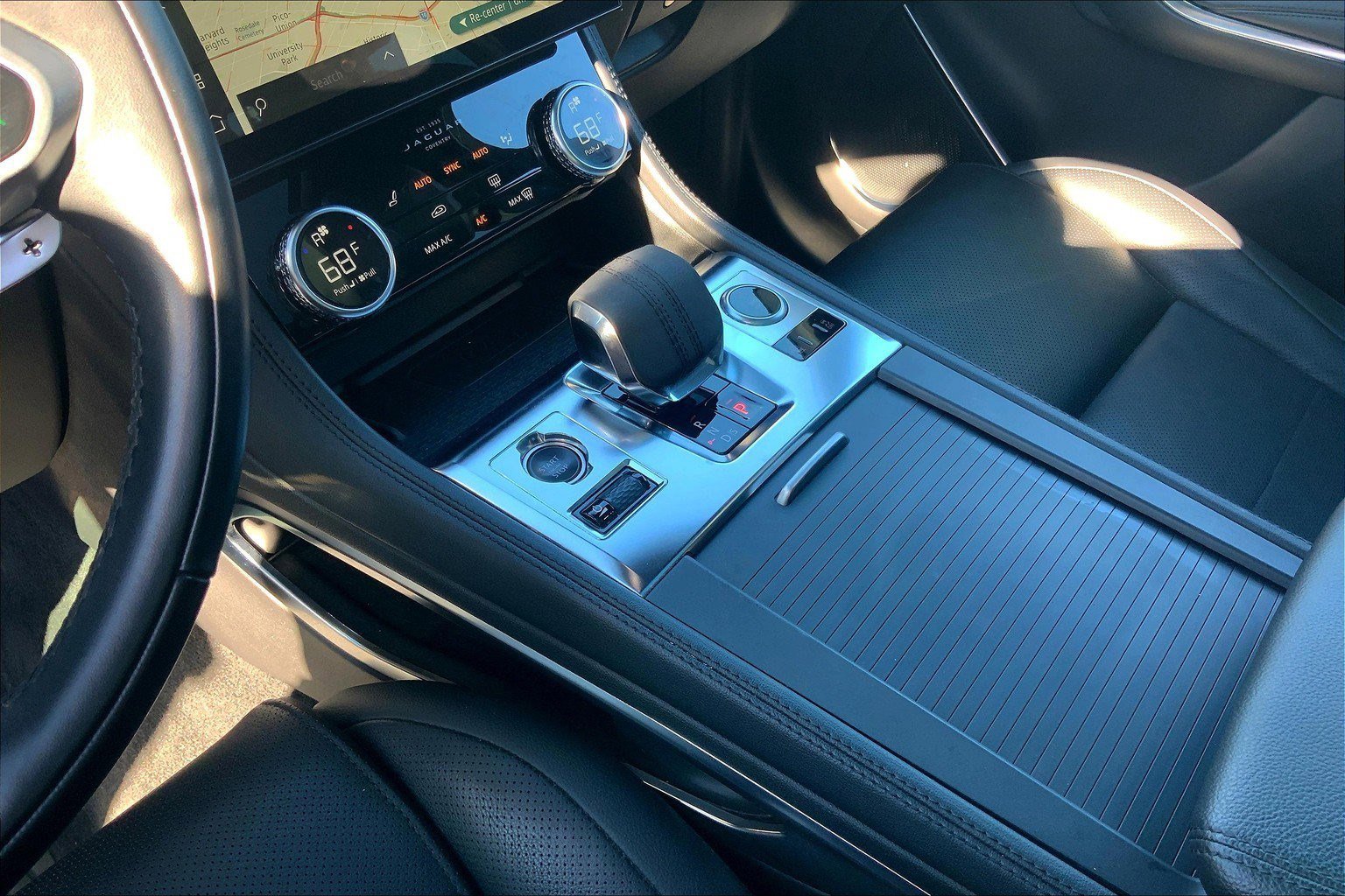 2022 Jaguar F-PACE P250 S photo 18