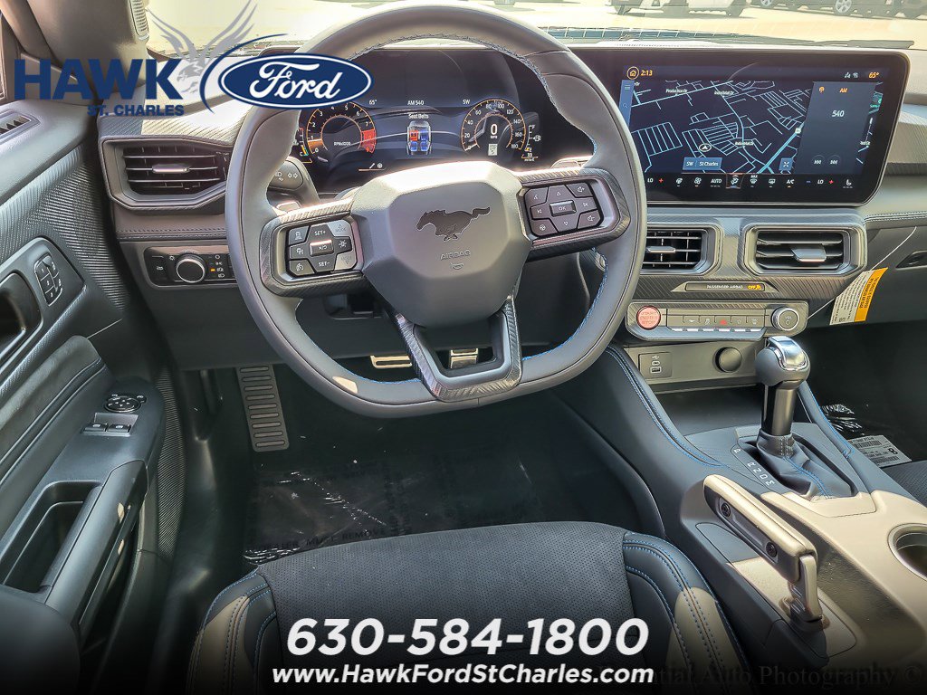 2025 FORD MUSTANG - Image 9