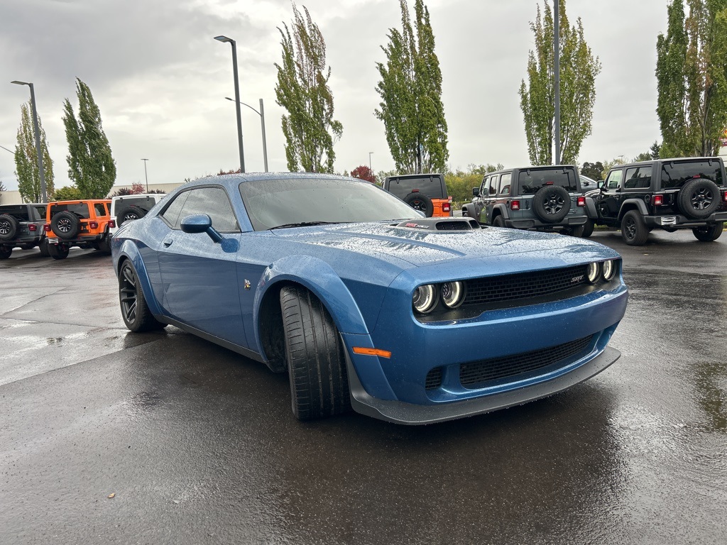 2022 Dodge Challenger R/T Scat Pack Widebody photo 7