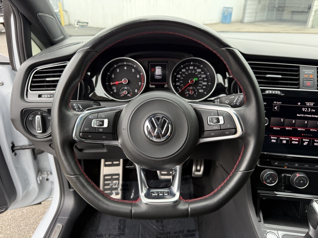 2021 Volkswagen Golf GTI SE photo 17