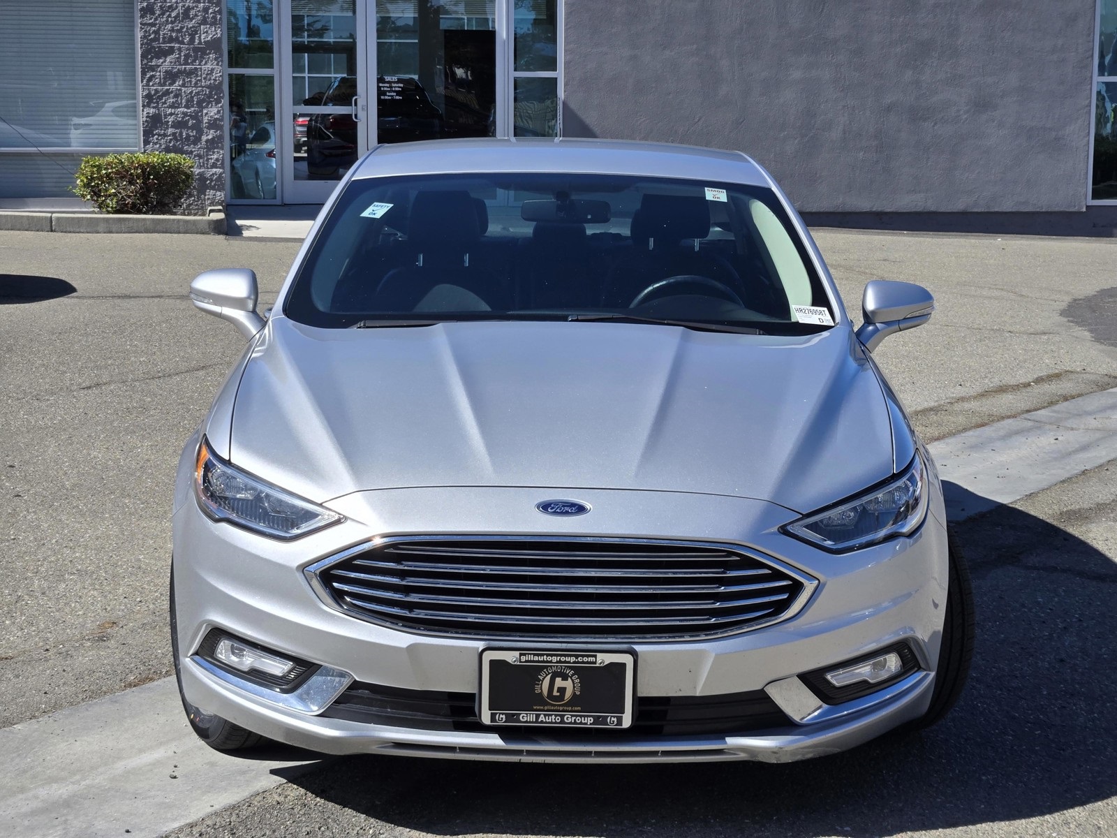 2017 Ford Fusion Energi SE photo 2
