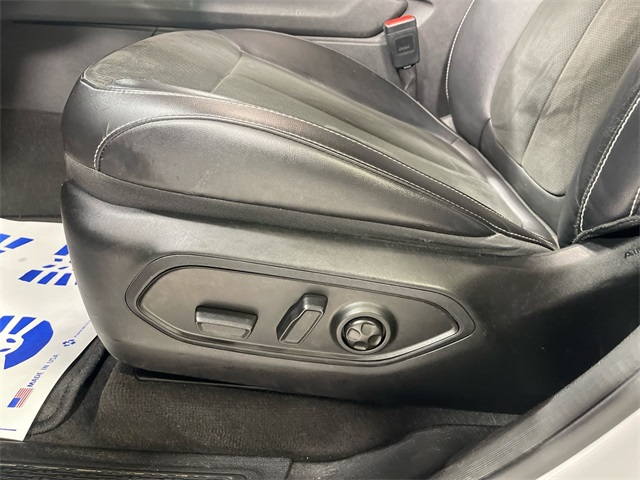 2022 Jeep Grand Cherokee Altitude photo 8