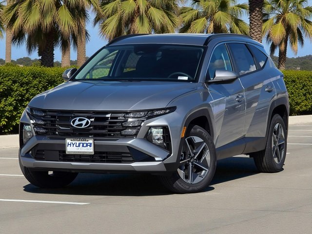 2026 Hyundai Tucson Hybrid SEL photo 2