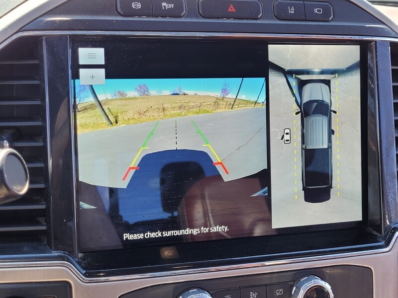 2022 Ford F-350 Platinum photo 21